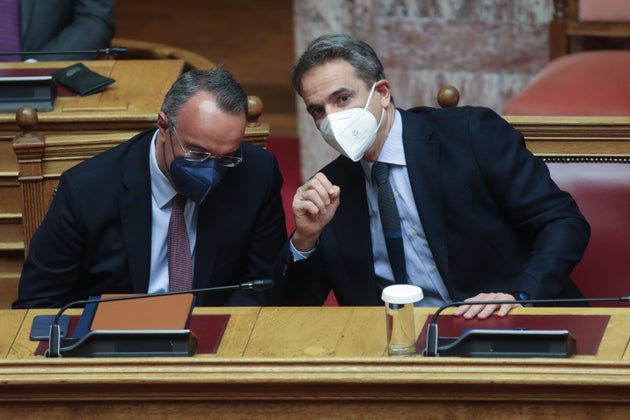 Συζήτηση επί της προτάσεως δυσπιστίας κατά της Κυβέρνησης, που υπέβαλαν ο Αρχηγός της Αξιωματικής Αντιπολίτευσης και Πρόεδρος της Κοινοβουλευτικής Ομάδας του Συνασπισμού Ριζοσπαστικής Αριστεράς Αλέξης Τσίπρας και 84 Βουλευτές της Κοινοβουλευτικής του Ομάδας, σύμφωνα με τα άρθρα 84 του Συντάγματος και 142 του Κανονισμού της Βουλής, Παρασκευή 28 Ιανουαρίου 2022. (ΓΙΑΝΝΗΣ ΠΑΝΑΓΟΠΟΥΛΟΣ/EUROKINISSI)