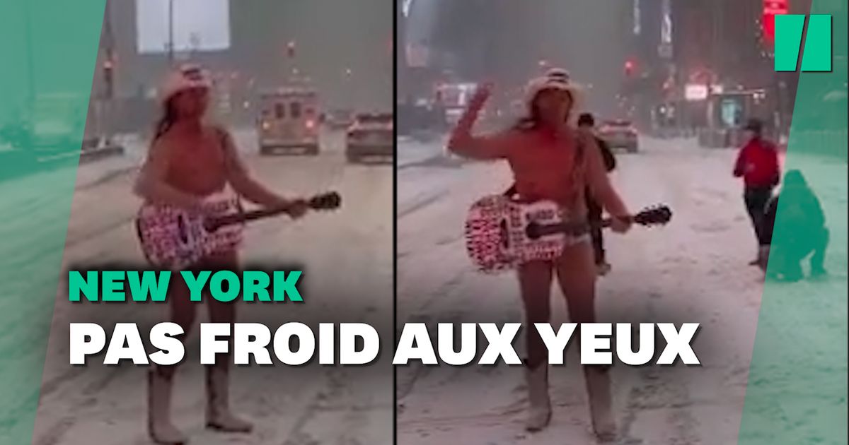 The snowstorm in New York did not dress the “naked cowboy”