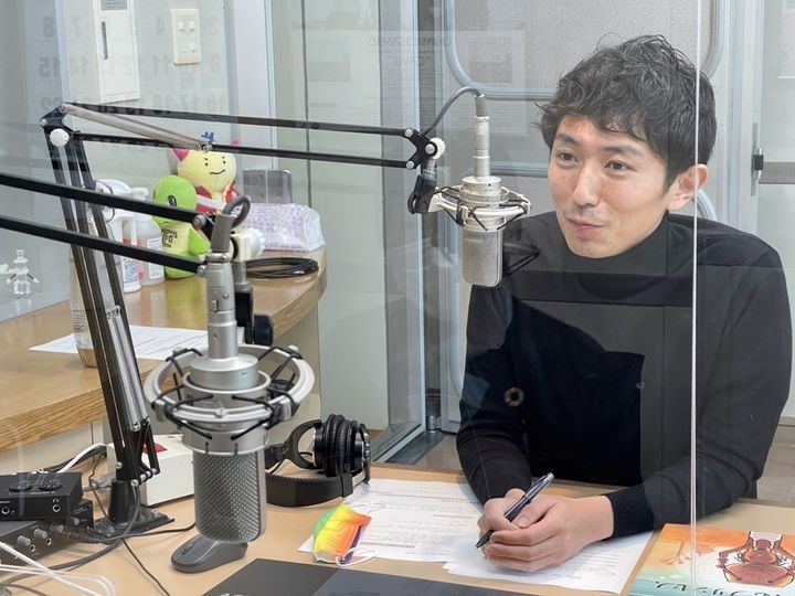 2021年からは、地元のFM福井でラジオ番組でパーソナリティーを務めるなど、発信の幅が広がっている