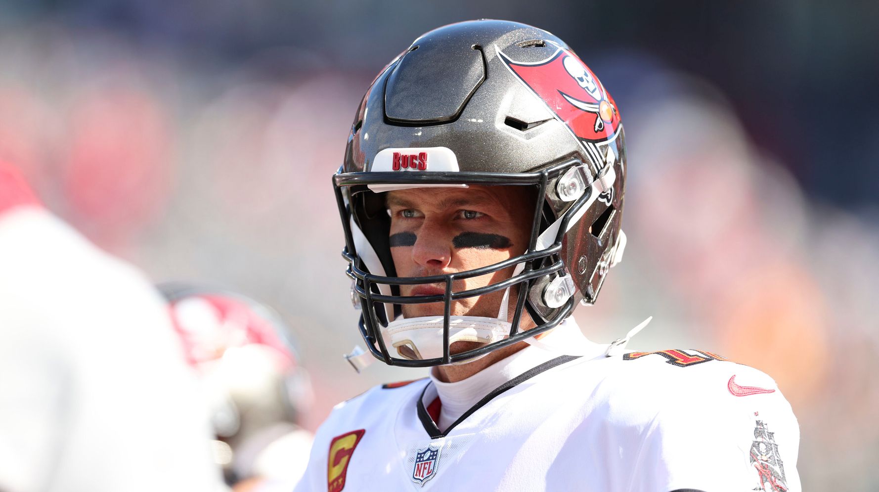 Tom Brady tells Buccaneers he hasn't decided on retirement after ESPN says  he is (report) 