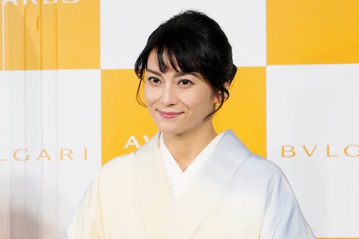 柴咲コウさん 金髪ショートにイメチェンした姿がこれだ めちゃ似合う 永遠の推し と反響 写真集 ハフポスト アートとカルチャー 柴咲コウさん 金髪ショートにイメチェンした姿がこれだ めちゃ似合う 永遠の推し と反響 写真集 ハフポスト アートとカルチャー