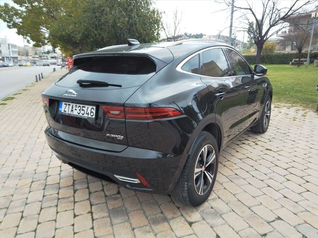 Η plug-in hybrid Jaguar E-Pace που πάει