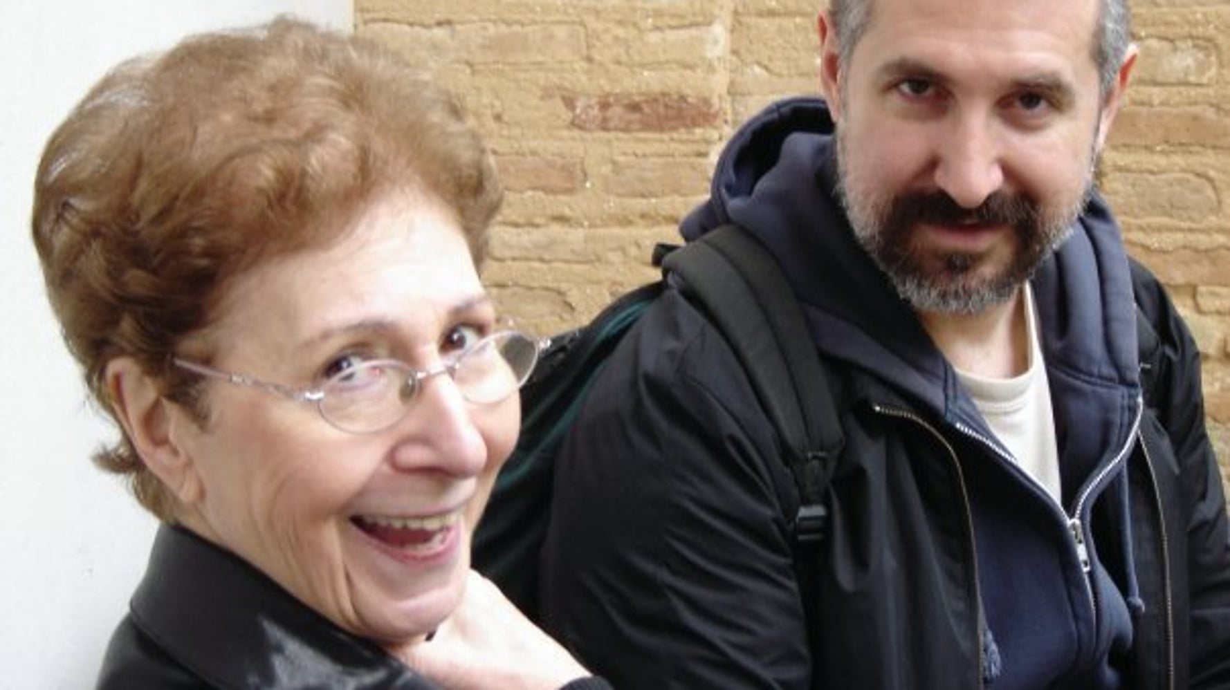 This Is What No One Tells You About Losing A Parent To Alzheimer's - Vimarsana News