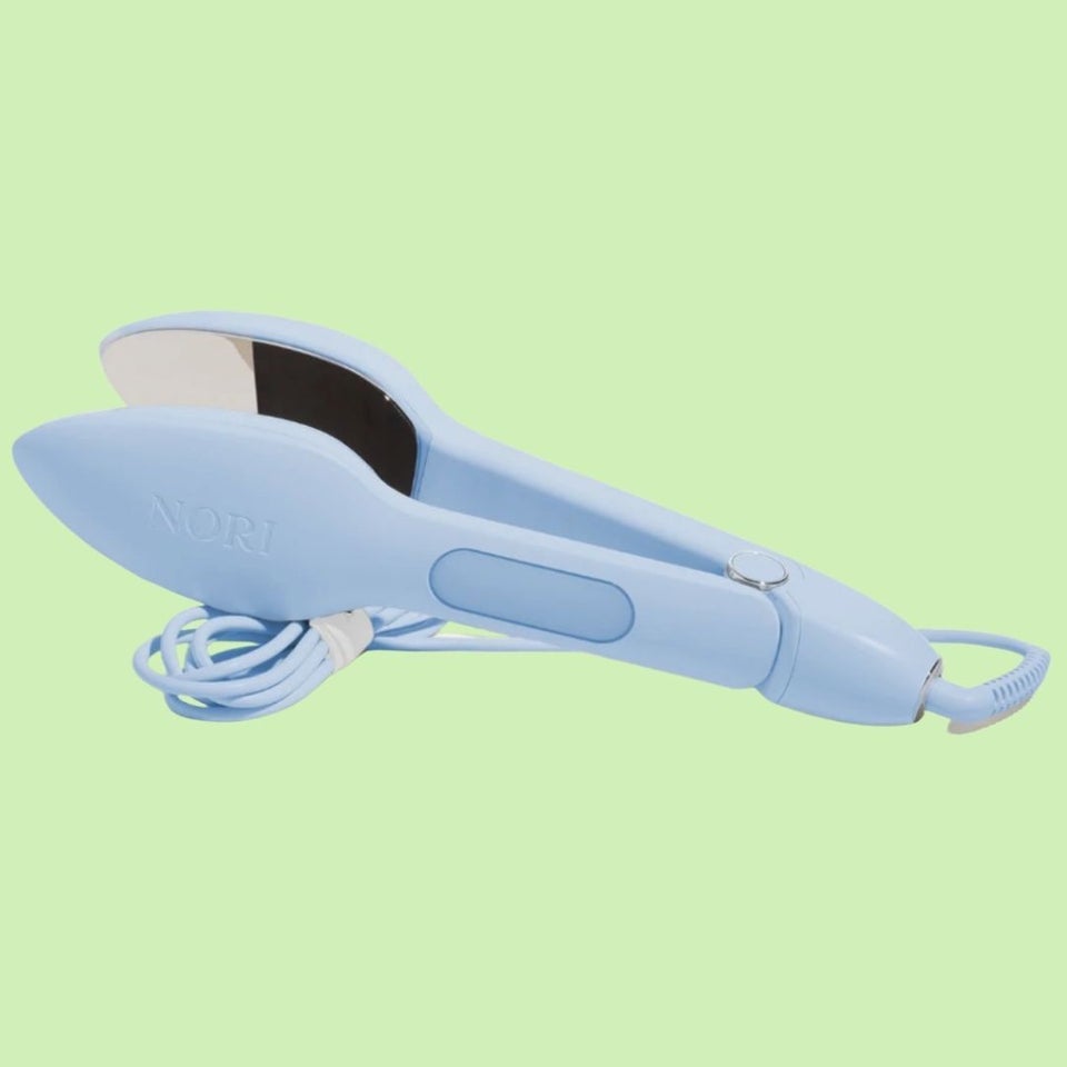 An easy-to-use press iron that doesn’t require a board
