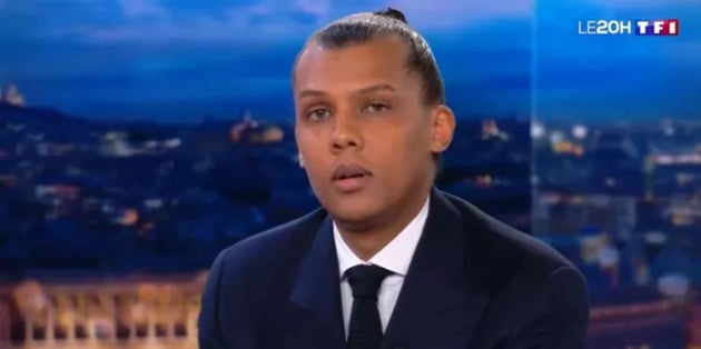 Stromae, sur le plateau du JT de 20h de TF1 le dimanche 9 janvier 2022, devant 7,3 millions de