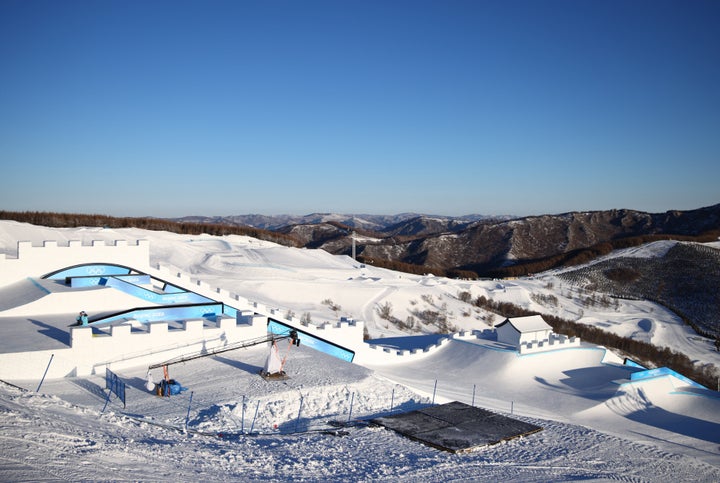 氷壁の全景（2022年2月2日撮影）