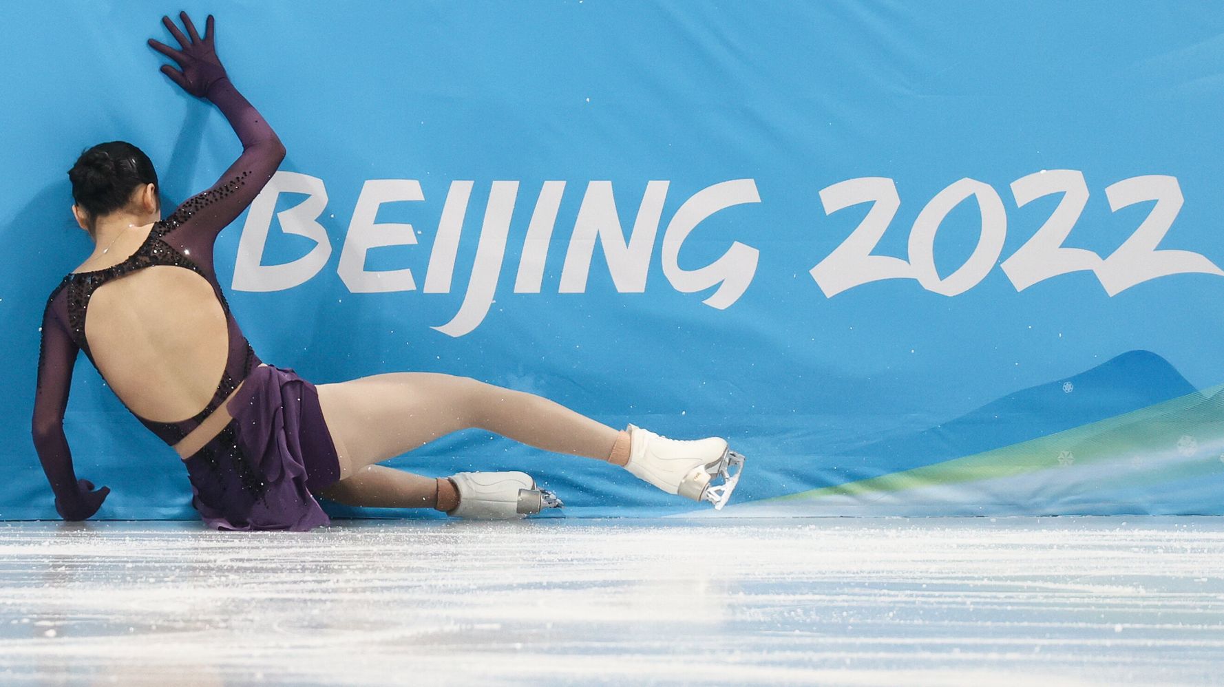 U.S.-Born Figure Skater Zhu Yi Under Attack After She Falls In Olympic Debut  For China - The Indies Times