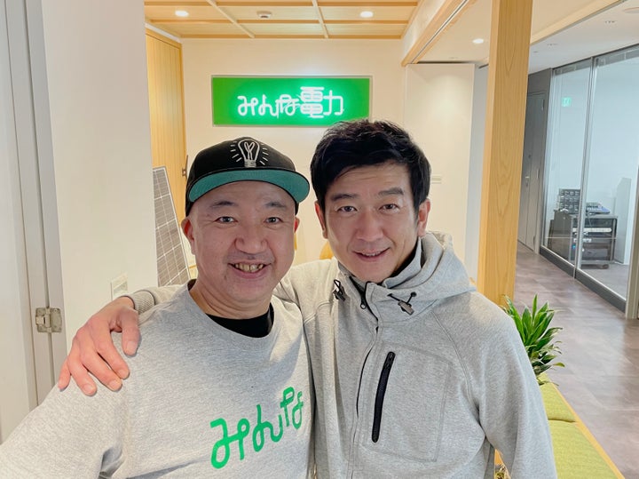 左:株式会社UPDATERの大石英司社長、右:株式会社ポケットマルシェの高橋博之社長