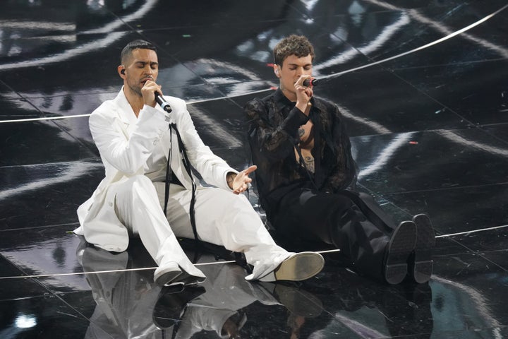 Mahmood y Blanco en la tercera noche de Sanremo.