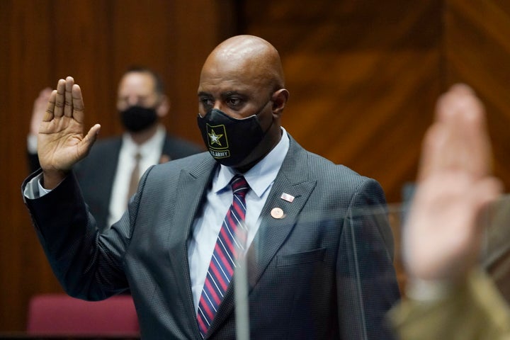 State Rep. Walter Blackman is sworn in during the opening day of the Arizona General Assembly in 2021.