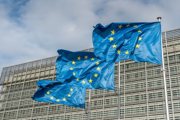 Η Ευρωπαϊκή Επιτροπή υιοθετεί νέες πρωτοβουλίες για βιώσιμη και έξυπνη