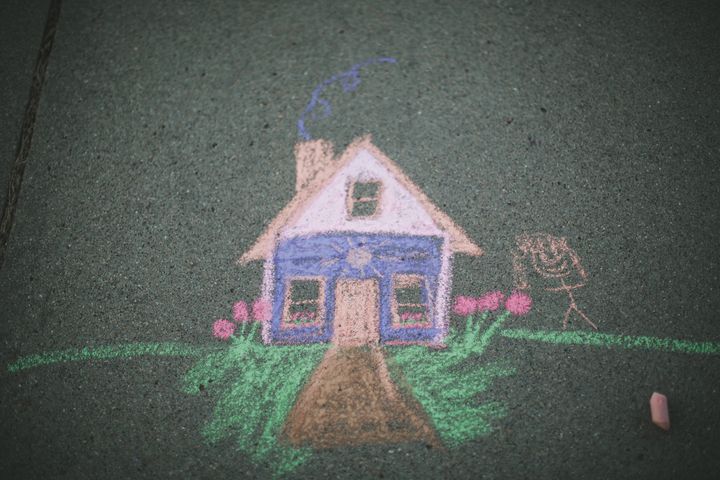 Σπίτι ζωγραφισμένο με κιμωλίες
