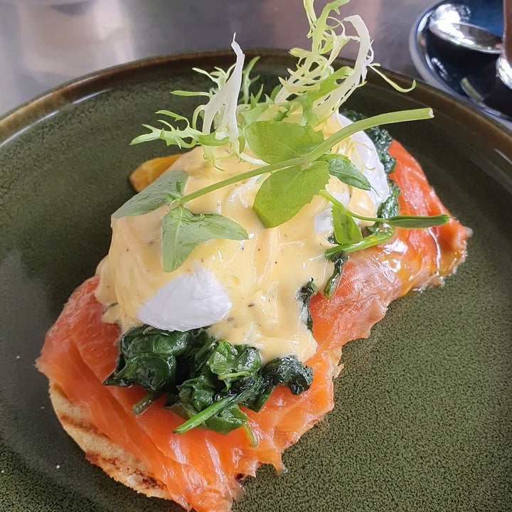 Eggs florentine with smoked salmon