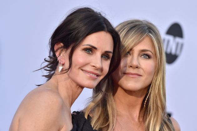 Courteney Cox and Jennifer Aniston 