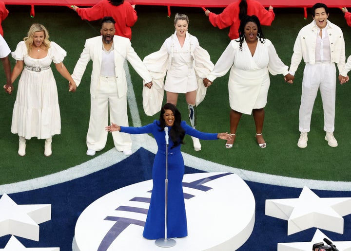 Mickey Guyton to Sing National Anthem at Super Bowl 2022 – The Hollywood  Reporter