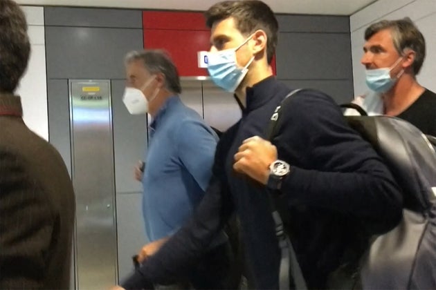 Djokovic asegura que está dispuesto a sacrificar su participación en torneos antes que a vacunarse | El HuffPost