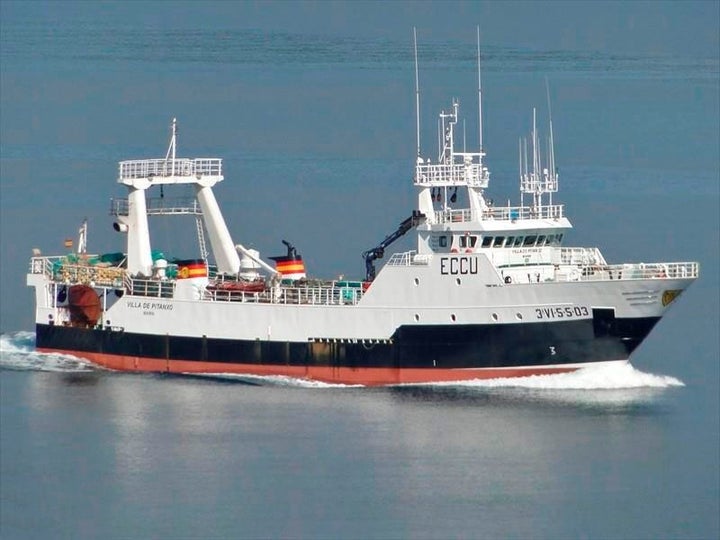Varios tripulantes de un pesquero español, en cuya tripulación figuran varios ciudadanos peruanos y españoles, fallecieron este martes tras el hundimiento del barco, que faenaba en las aguas canadienses de Terranova.