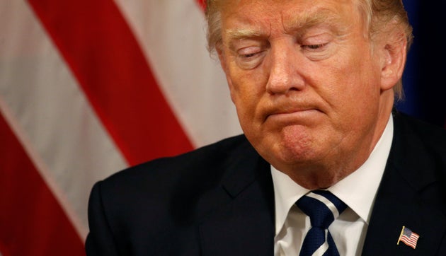 Trump chciał, aby rok 2022 oznaczał jego polityczny renesans. Zaczyna się słabo (ilustracja fotograficzna, ...