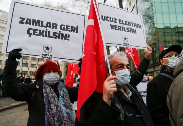 Το αίολο σχέδιο του Ερντογάν για να βγάλει την Τουρκία από την βαθιά