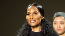 Beverly Johnson Returns To The NYFW Catwalk, Calls It ‘Beautiful Experience’