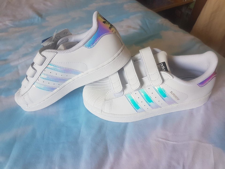 Holographic shoes hot sale for kids