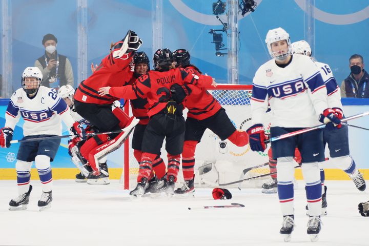 For Canadian women's hockey team, 3-2 victory over U.S. in Beijing shows  how 'creating a culture' pays off - The Globe and Mail