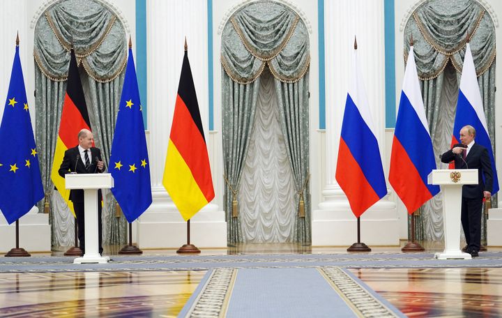 15 Φεβρουαρίου 2022,Ο Γερμανός Καγκελάριος Ολαφ Σολτς με τον Ρώσο πρόεδρο Β. Πούτιν στη Μόσχα με θέμα την ρωσο-ουκρανική κρίση.