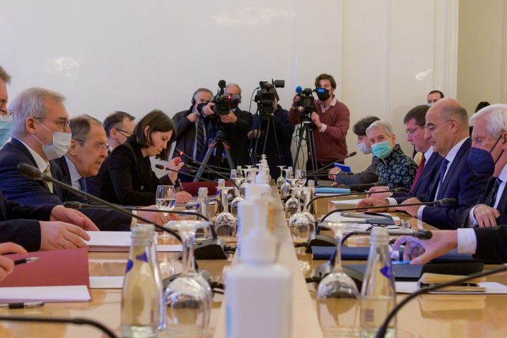 Συνάντηση του υπουργού Εξωτερικών Νίκου Δένδια με τον υπουργό Εξωτερικών της Ρωσίας Sergey Lavrov στην Μόσχα, Παρασκευή 18 Φεβρουαρίου 2022