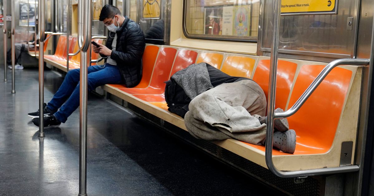 New York no longer wants homeless people on its subway at night