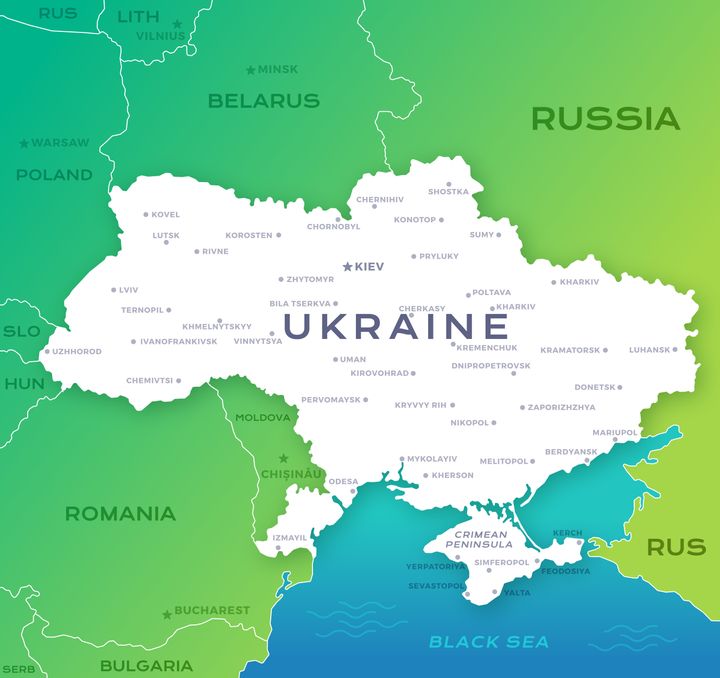 ウクライナ周辺の地図。ウクライナがロシアとヨーロッパ諸国の間に位置することが分かる。ウクライナは、アメリカと西欧諸国の軍事同盟「NATO」入りを目指しているが、ロシアは強く反対している。