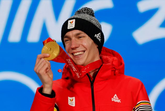 Le Belge Bart Swings médaillé d'or aux JO de Pékin, en patinage de vitesse, le 19...