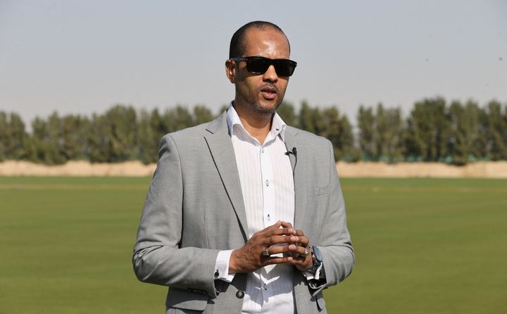 Ο Χαϊθάμ Αλ Σαρέφ, πολιτικός μηχανικός από το Σουδάν, που εργάζεται στα γήπεδα του Κατάρ από το 2007.