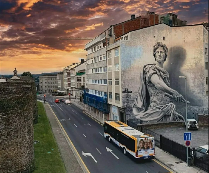 El espectacular mural de Julio César en Lugo.