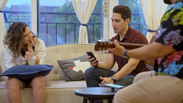 Mallory Zapata and Salvador Perez in season 2 of Love Is Blind. 