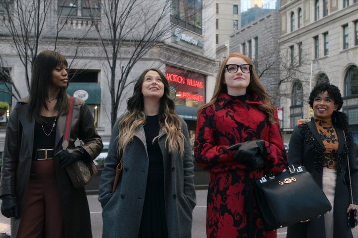 (Left to right) Laverne Cox as Kacy Duke, Katie Lowes as Rachel, Julia Garner as Anna Delvey, Alexis Floyd as Neff Davis in Episode 5 of "Inventing Anna."