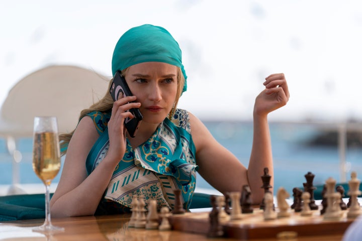 Julia Garner as Anna Delvey in Episode 2 of "Inventing Anna."