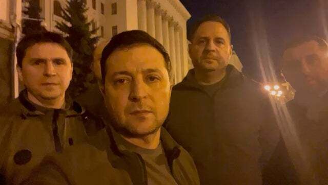 Zelenskyy in a clip filmed on the streets of Kyiv alongside his top advisers.