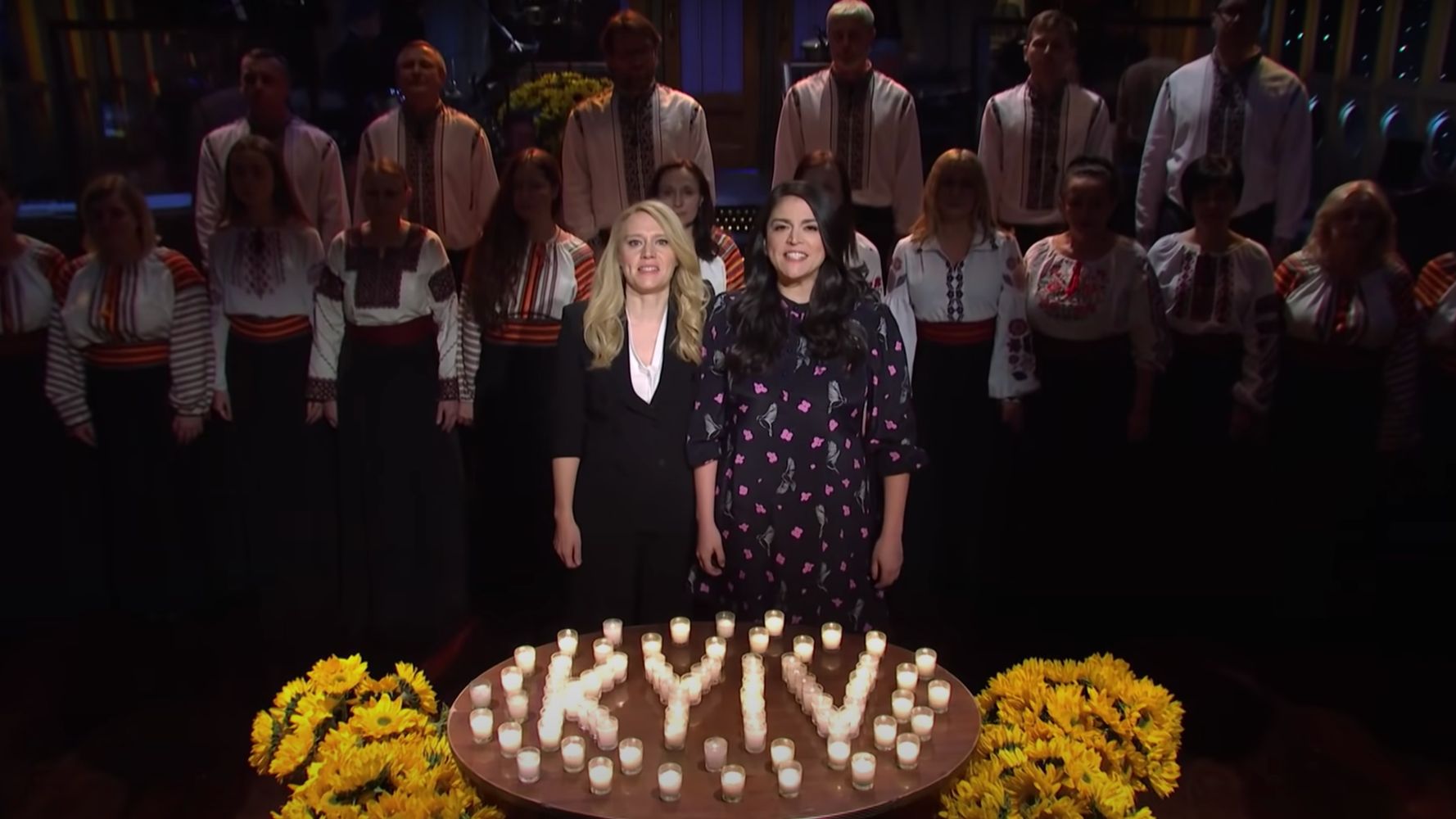 Les téléspectateurs de Saturday Night Live émus aux larmes face à la performance « majestueuse » de la chorale ukrainienne