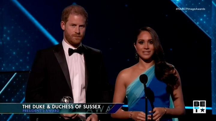 El príncipe Harry y Meghan Markle, en los NAACP Image Awards.
