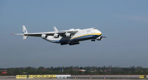 原画　飛べアントノフ　ウクライナの空へ！　A2サイズ 原画 飛べアントノフ ウクライナの空へ！ A2サイズ 破壊された