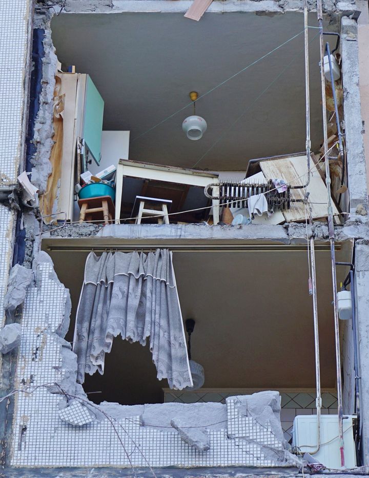 Κατεστραμμένο διαμέρισμα στο Χάρκοβο (27 Φεβρουαρίου 2022) 