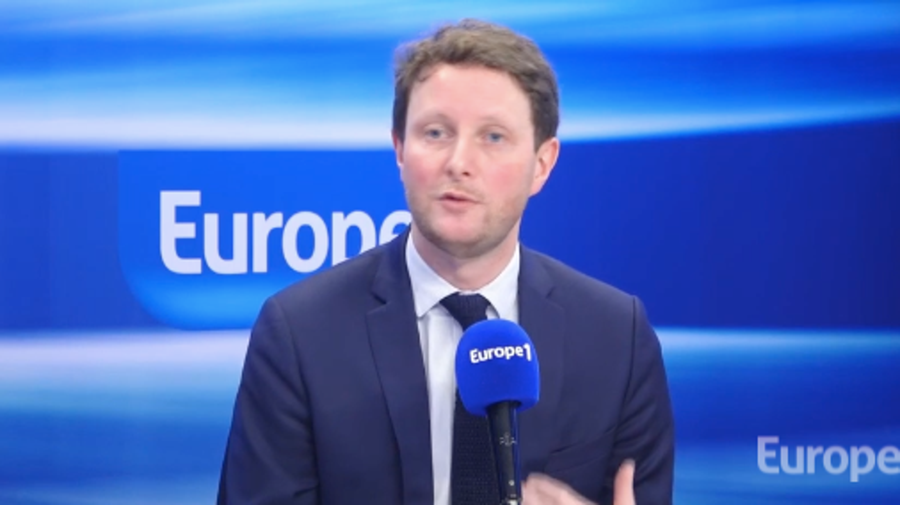 Nicolas Sarkozy médiateur en Ukraine? Clément Beaune dit non