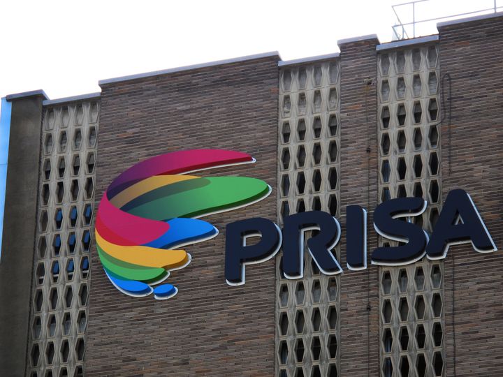 El logo de PRISA en unas instalaciones del grupo