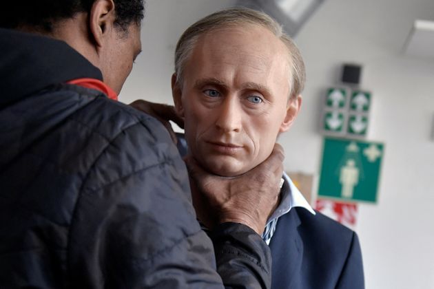 La statue de Vladimir Poutine a été retirée du musée Grévin, ce mardi 1er mars
