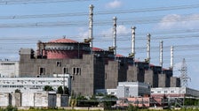  Ukrainian Crowd Blocks Russian Access To Nuclear Power Plant