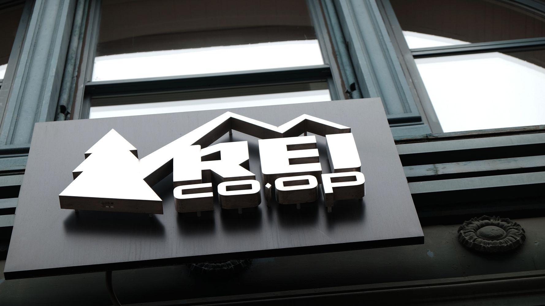 REI Workers At New York Store Vote To Unionize