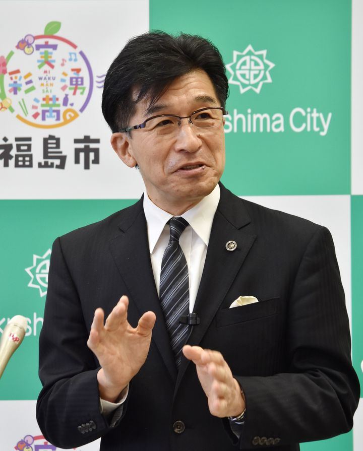 福島市の木幡浩市長（2020年4月9日撮影）