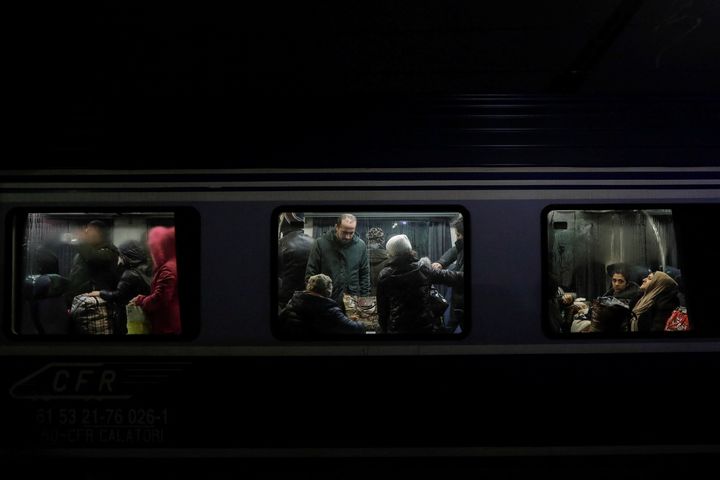 Γεμάτα τα τρένα από Ουκρανία προς Ρουμανία