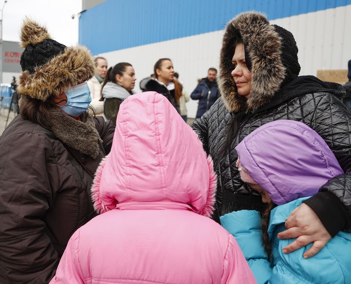 Ukrainian refugees on the Polish border are receiving a warm welcome.