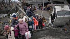  Russian Attacks Halt Plans To Evacuate Ukrainian Civilians
